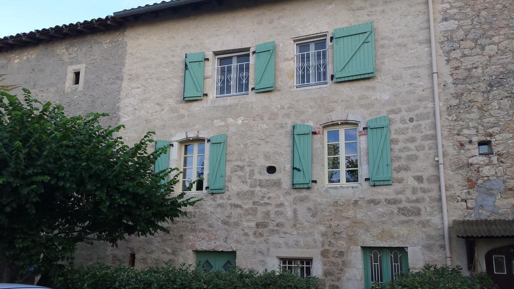 La Maison De Chloe Senouillac Quarto foto
